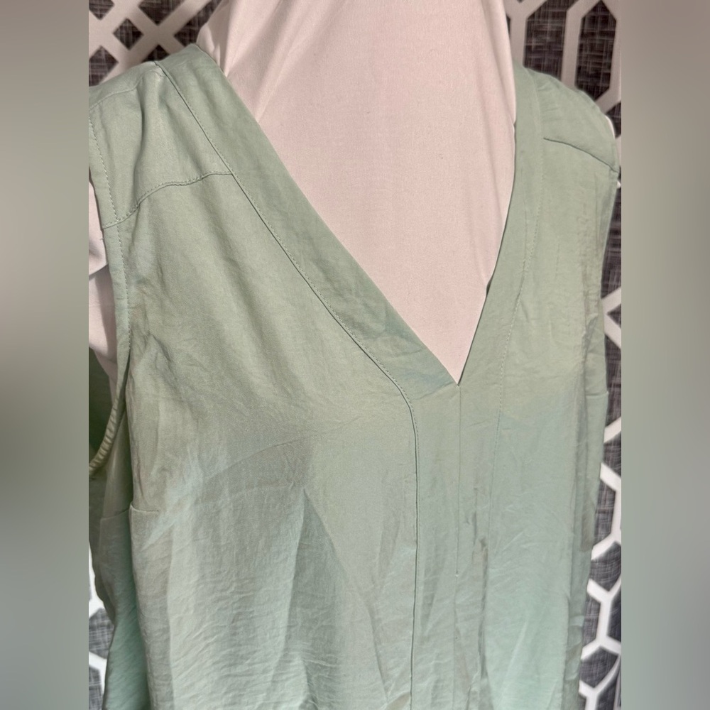 Torrid Light Green and Gray V-Neck Tops